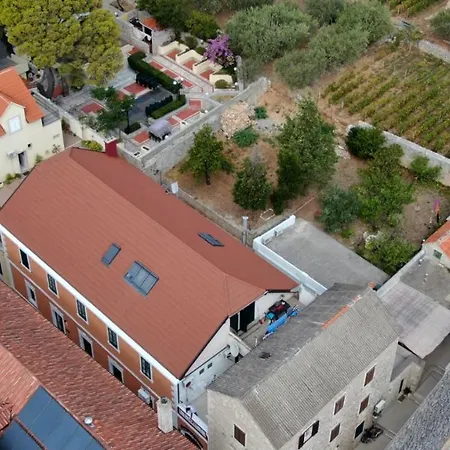 Lena Centar Apartman Bol