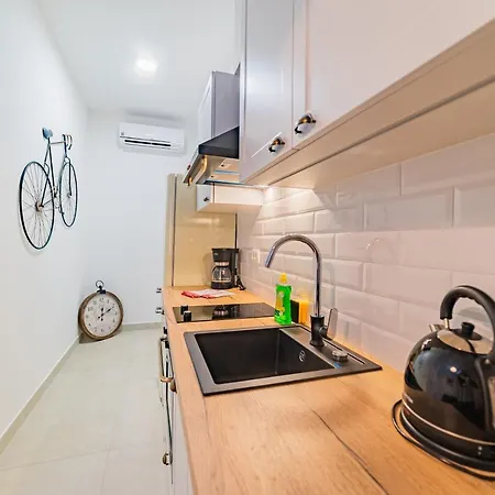 Apartman Lena Centar Bol