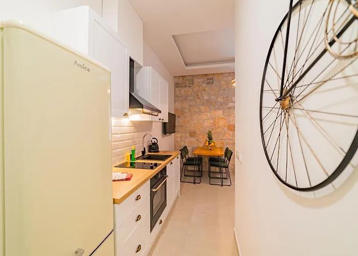 Appartamento Lena Centar