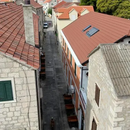 Lena Centar Apartment *