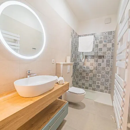 Lena Centar Apartment