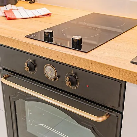 Lena Centar Apartment Bol